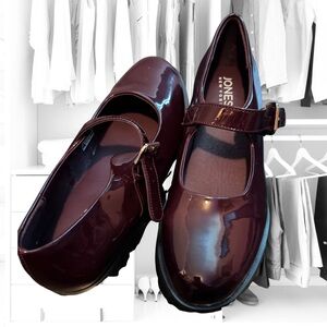 Jones New York Burgundy patent leather Mary Jane’s Size 9.5